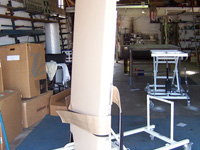 Standard therapy table with velcro leg straps